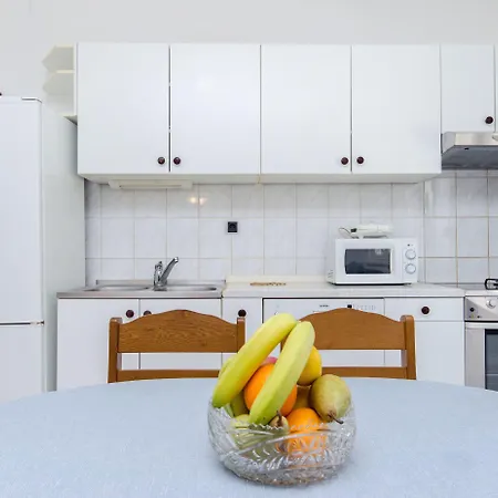 And Iva Apartament *