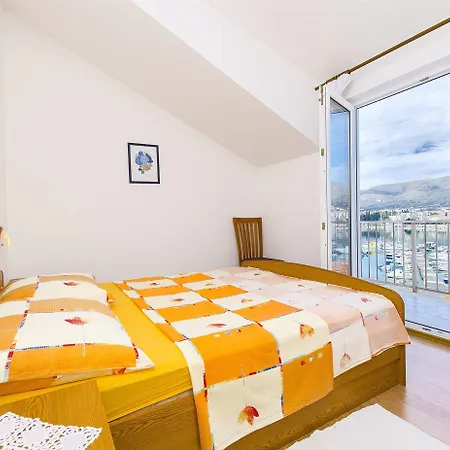 And Iva Apartament *