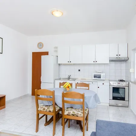 Appartement And Iva *