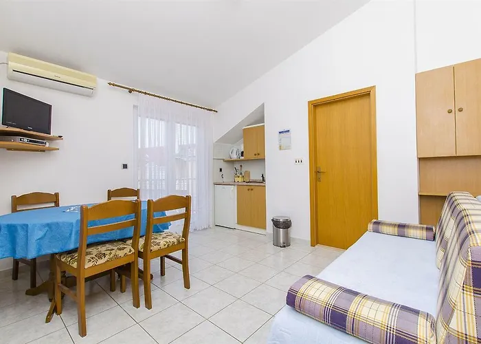 Apartman And Iva Trogir